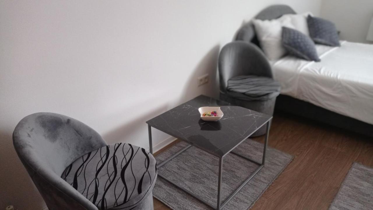 Appartement Sleep And Drive 2 à SJJ Extérieur photo