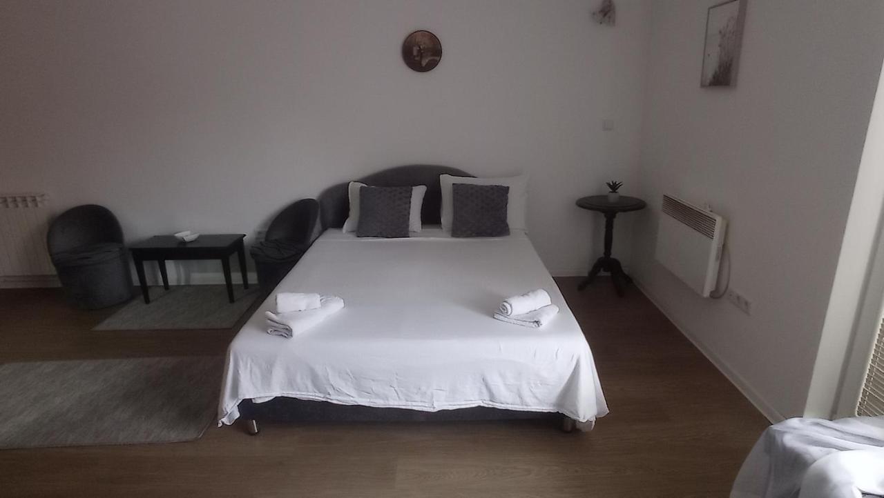 Appartement Sleep And Drive 2 à SJJ Extérieur photo